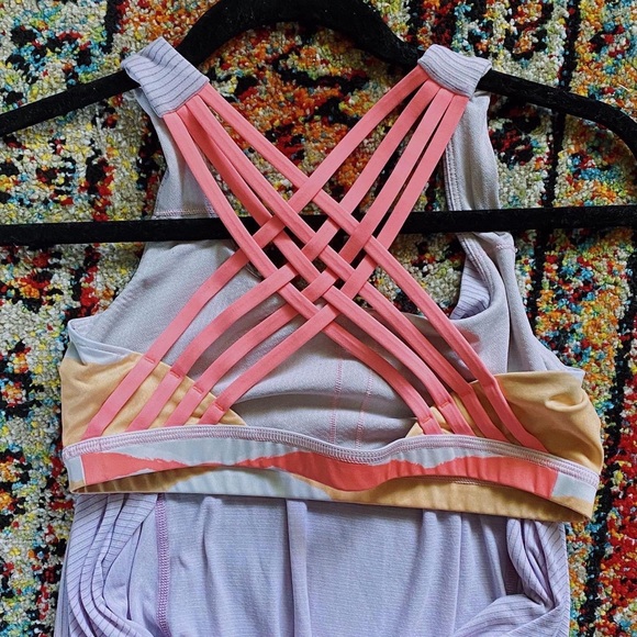 Lululemon Backless Wild Tank with Strappy Bra in Light Purple - Picture 4 of 8